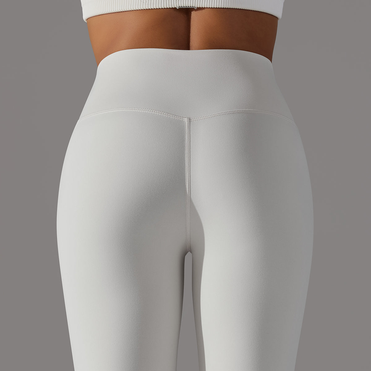 Poza cu colanti modelatori albi BYMO