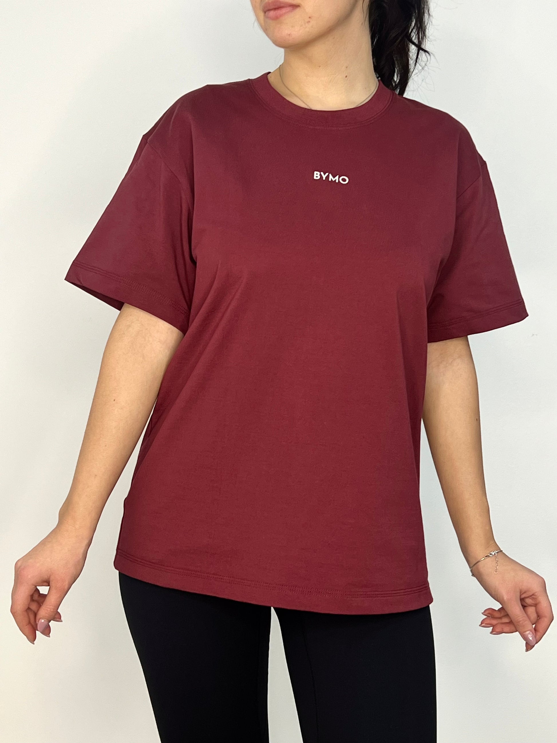 Poza cu tricou oversized burgundy BYMO